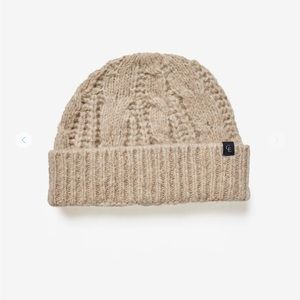 Cozy earth Cable knit beanie in oatmeal